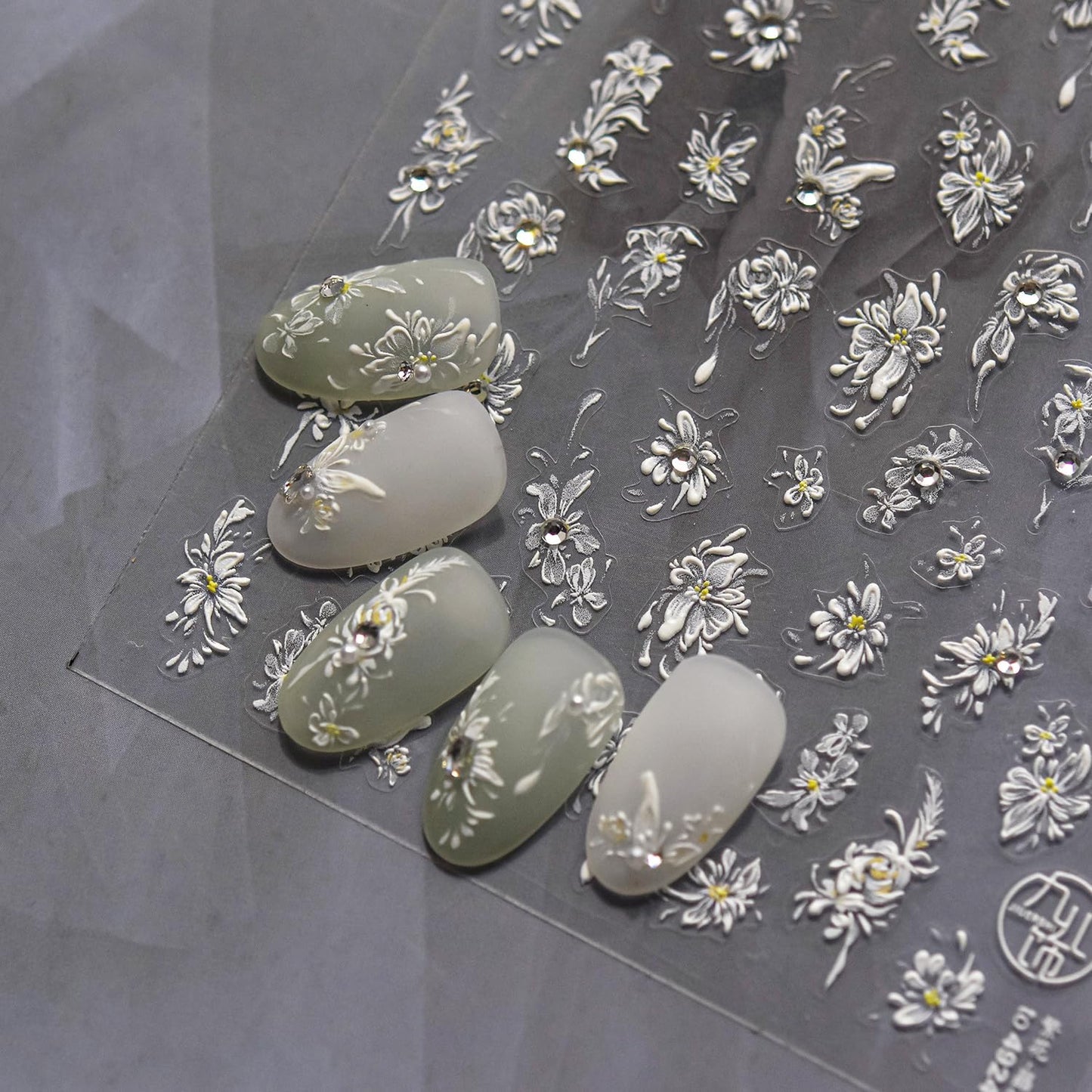 Flower Nail Art Stickers White Floral Nail Stickers 5D Embossed White Style Nail Decals Accessories with Rhinestone Nail Decals Manicure Supplies for Women DIY Decorations