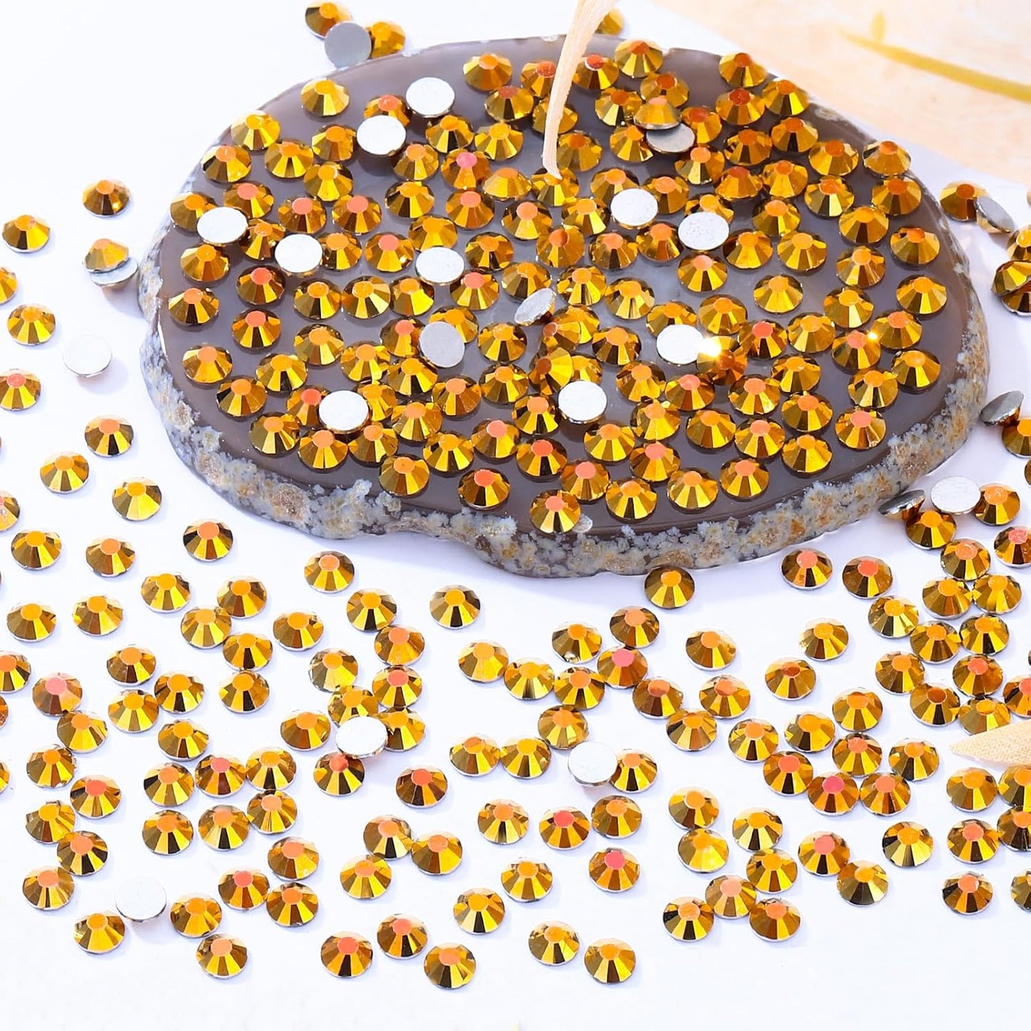 Gold Flatback Rhinestones, Glass Rhinestones for Nail Art and Craft, Glue Fix, Loose Crystal Gemstones(Gold, SS16, 2880pcs, 3.8-4.0mm)