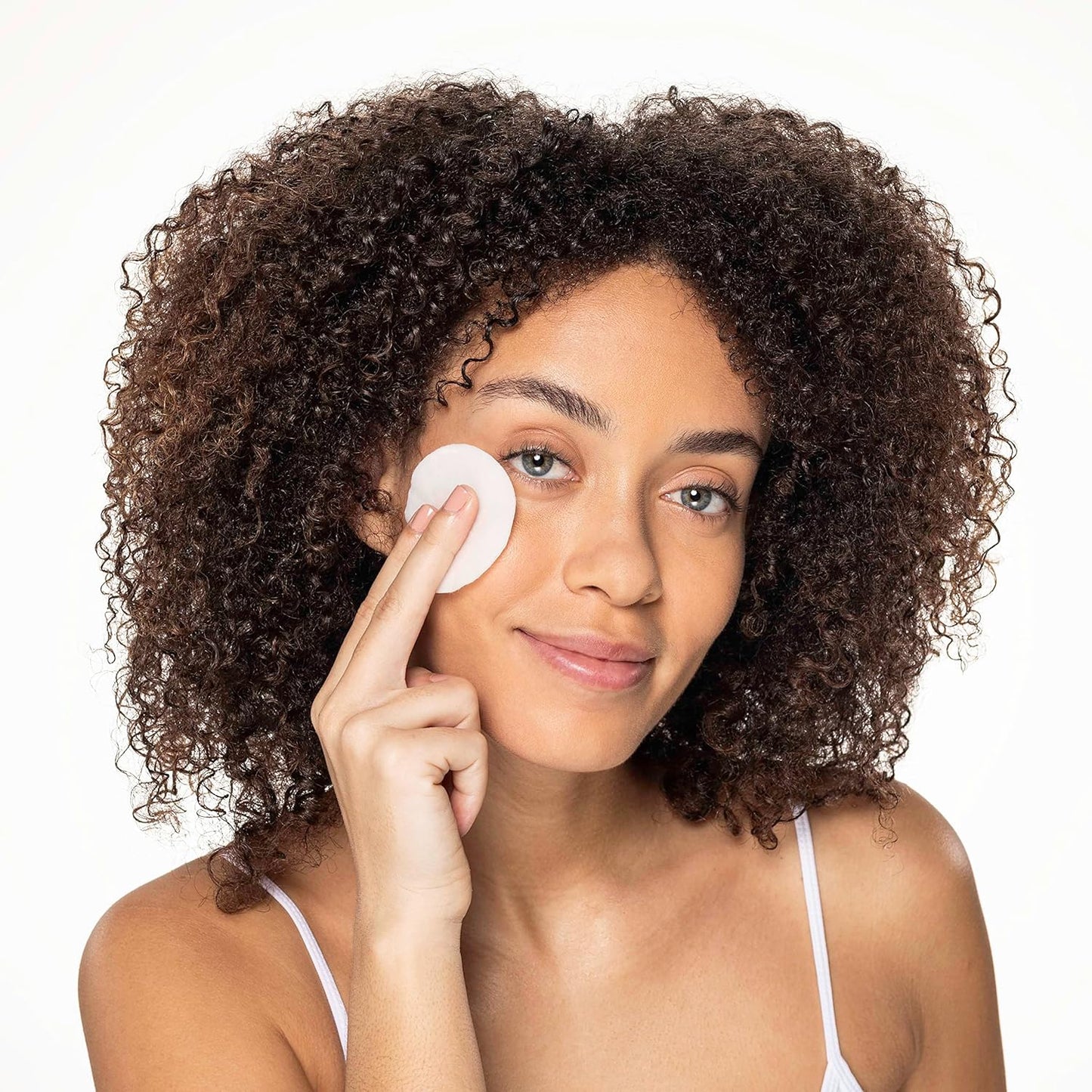 Neutrogena Gentle Oil-Free Eye Makeup Remover & Cleanser for Sensitive Eyes, Non-Greasy Makeup Remover, Removes Waterproof Mascara, Dermatologist & Ophthalmologist Tested, 8.0 fl. oz (Pack of 2)